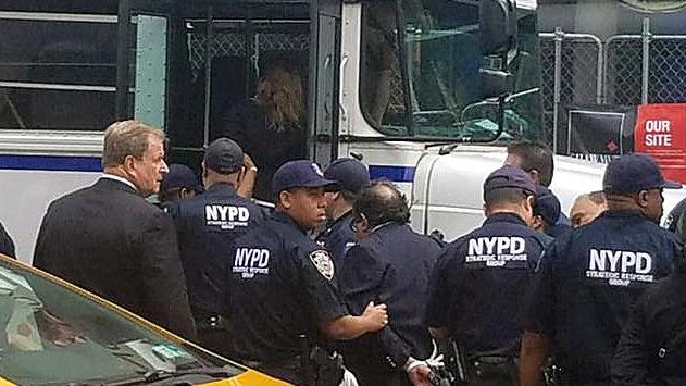 U.S. Rep. Raúl Grijalva among congressmen arrested at Trump Tower protest